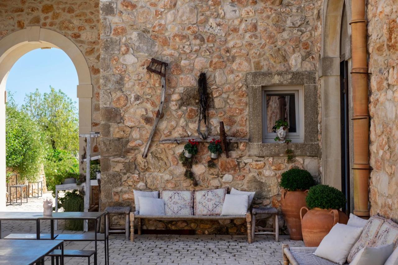 I Carusi Relais Villa Noto Exterior photo