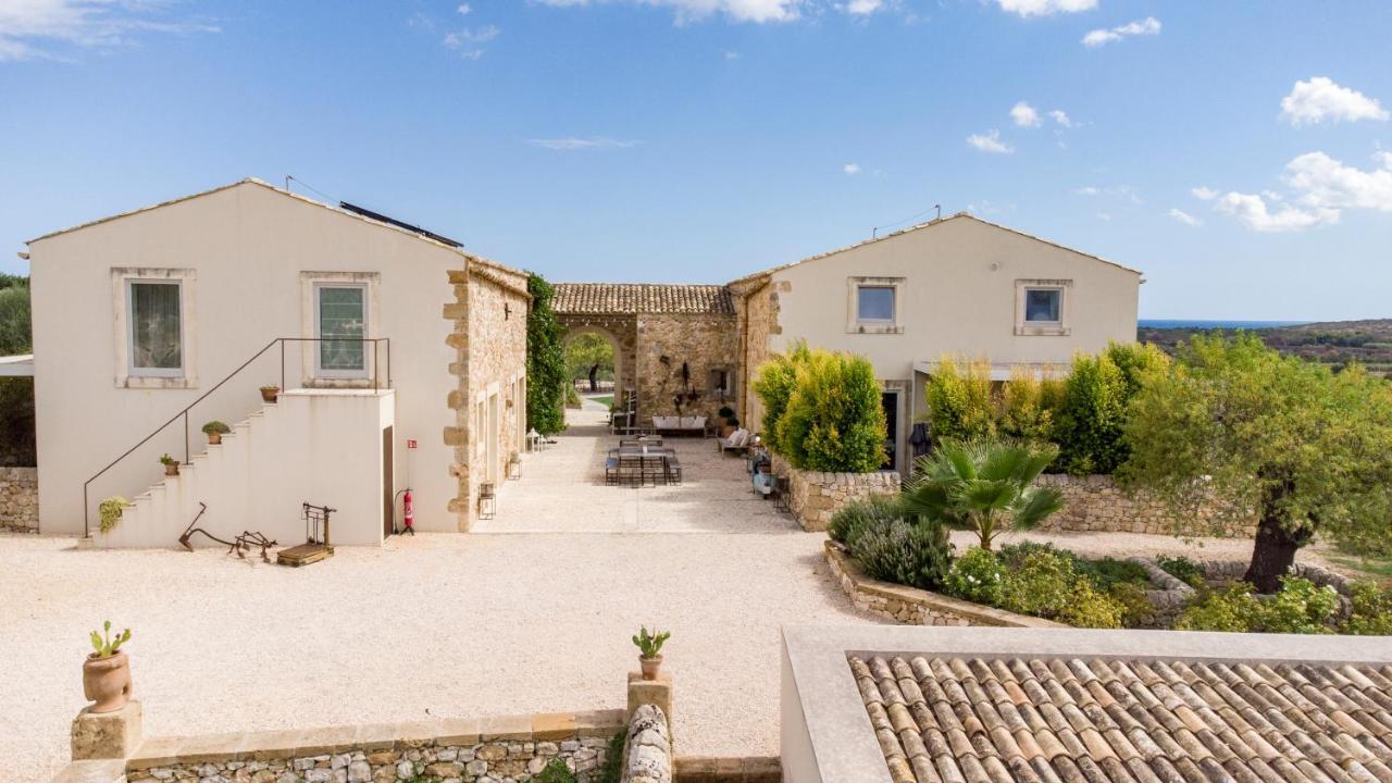 I Carusi Relais Villa Noto Exterior photo